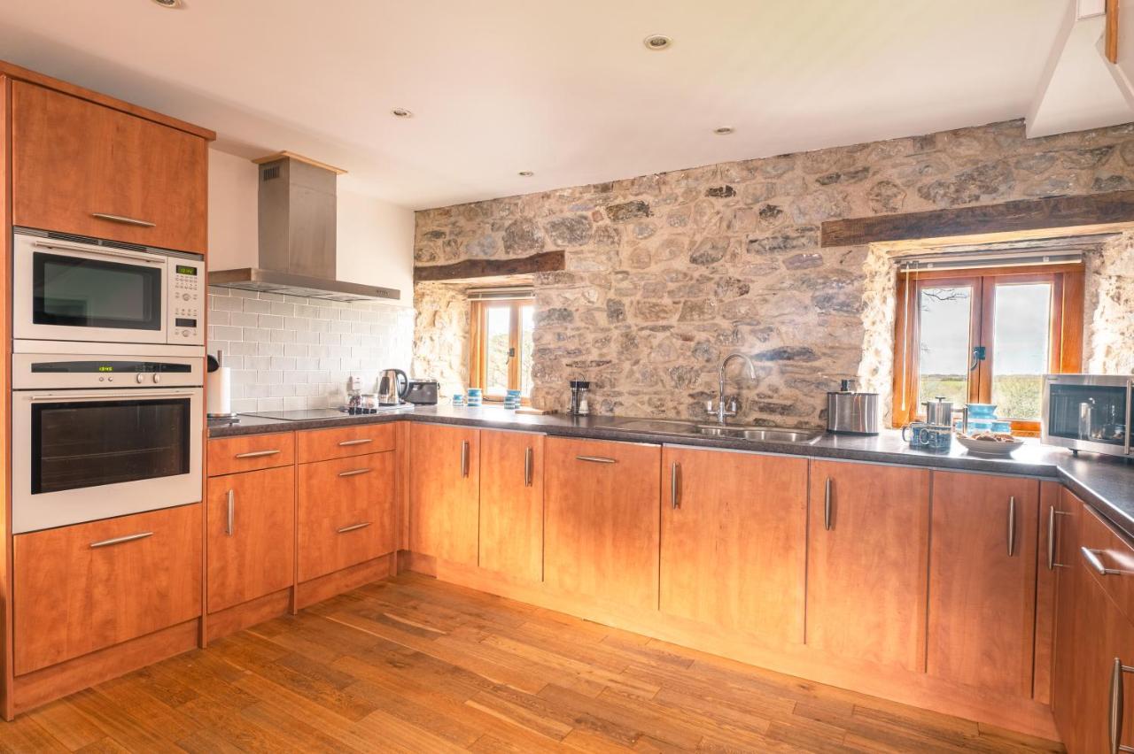 Stunning Converted Granary In Heart Of St Davids Экстерьер фото